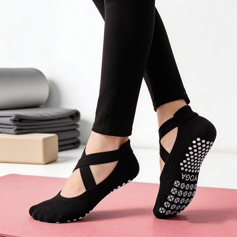 Yoga Fitness Women - 女性ノンスリップヨガソックスシリコーン屋内綿包帯バックレスピラティスフィットネスソックスレディースバレエダンススポーツグリッパーソックス